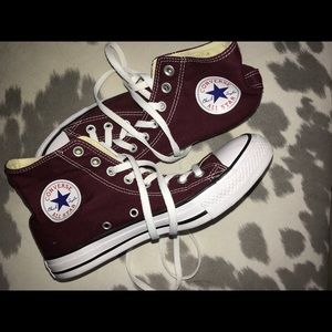 Maroon converse high tops
